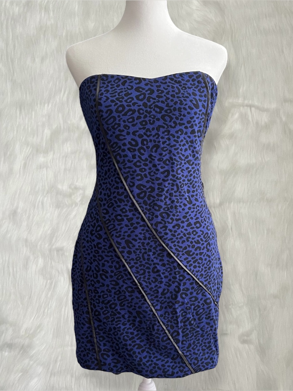 Do & Be Blue & Black Leopard Print Strapless Mini Dress